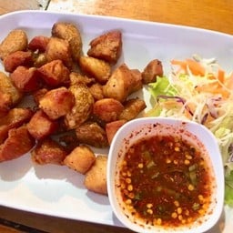 คอหมูทอดเกลือ