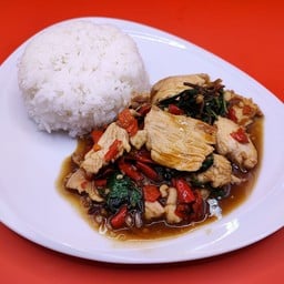 กระเพราไก่