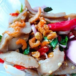 ยำคอหมูย่าง