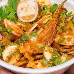 มีนาข้าวไข่เจียวทรงเครื่อง