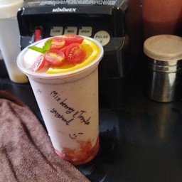 Mix fruit yoghurt smoothie