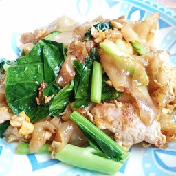 ผัดซีอิ๊วหมู