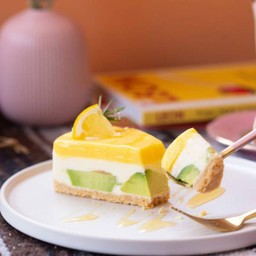 Lemon Avo Cheesecake