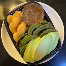 สามแซ่บ+กะปิโหว่ (ขนาด 550 กรัม)