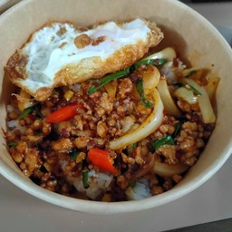 ข้าวพริกเผาหมู
