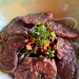 ก๋วยเตี๋ยวน่องลาย