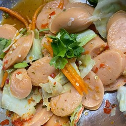 ยำไส้กรอก