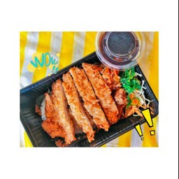 ข้าวหน้าไก่ทอด คัตสึ