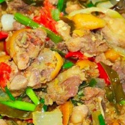 ไก่บ้านใต้น้ำ