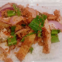 ข้าวยำไก่แซ่บสู้โควิท