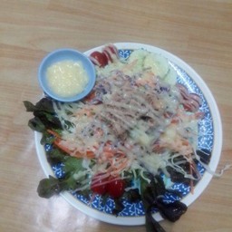 สลัด ทูน่า