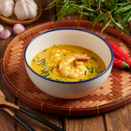 แกงคั่วกุ้งสดใบเล็บครุฑ