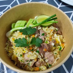 ข้าวผัดหมู