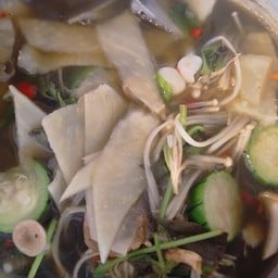 อันดาสลัดผัก(แผงที่74 ตลาดสดโพศรี)