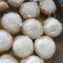 ลูกชิ้นหมู