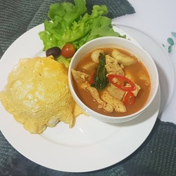 ข้าวไรซ์เบอรี่ไข่เจียว+แกงเผ็ดอกไก่(ใช้นมfat0%แทนกะทิ)