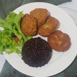 ข้่าวไรซ์เบอรี่ทอดมันอกไก่
