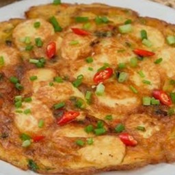 ข้าวไข่เจียวเต้าหู้ไข่