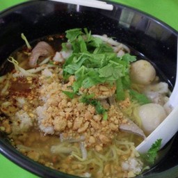 ก๋วยเตี๋ยวต้มยำเนื้อ(พิเศษ)