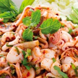 ลาบปลาหมึก