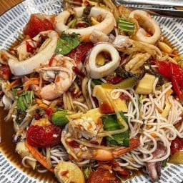 ส้มตำ ตำมั่วพระปิ่น 3 บางใหญ่ ร้านตำลาว ตำมั่ว