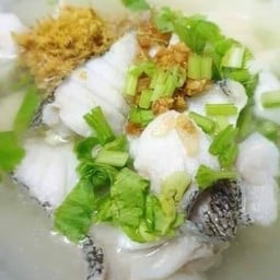 ข้าวต้มปลาokayu(สาขาย่อยตลาดbigfood) Bigfood_sriracha