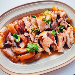 ข้าวมันไก่ ข้าวขาหมูวังทอง88 ตุ๋นยาจีน