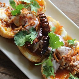 ยำไข่ลูกเขย GOLDEN EGGS WITH MINCED PORK&DRESSING