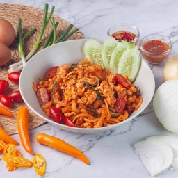 มักกะโรนีไก่