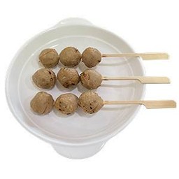 ลูกชิ้นเนื้อปิ้งไม้ละ