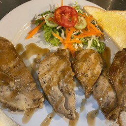 สเต็ก อกไก่พริกไทยดำ