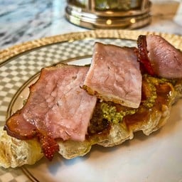 ร้านไข่ยิ้ม