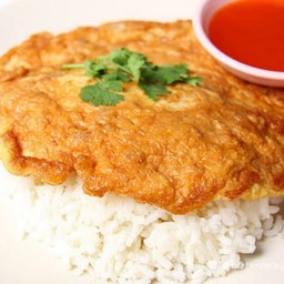 ข้าวราดไข่เจียวหมูสับ