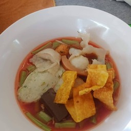 เกาเหลาเย็นตาโฟ พิเศษ