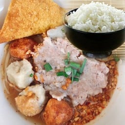 ข้าวสวย+เกาเหลาต้มยำช่อ(ขายดีมาก)