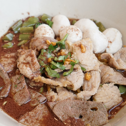 เกาเหลาหมูน้ำตก DL