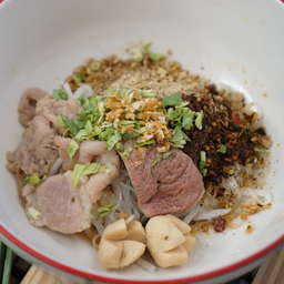 เส้นหมี่แห้งหมู DL
