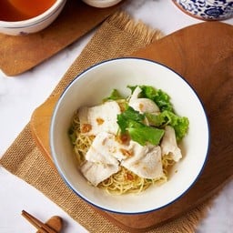 ก๋วยเตี๋ยว เนื้อปลา แห้ง