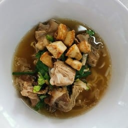 จันทร์เจ้า Cafe' & Noodle