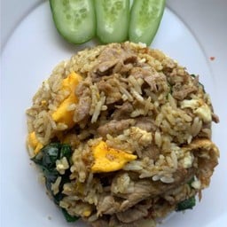 ข้าวผัดเขียวหวานริบอาย