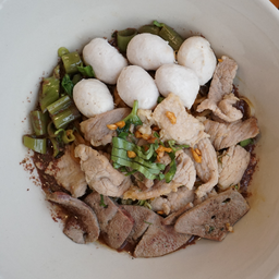 เส้นหมี่หมูน้ำตก DL