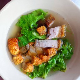 เกาเหลาหมูกรอบ( พิเศษ)