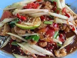 ตำปูปลาร้าแคปหมูไร้มัน Papaya salad with pork rinds