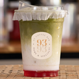 มัทฉะสตรอว์เบอร์รี่ซากุระมิล์ค Strawberry Sakura Matcha Milk