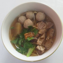 เตี๋ยวหมูตุ๋น