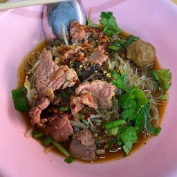 นั่งซดรสเด็ด ก๋วยเตี๋ยวน้ำตก ก๋วยเตี๋ยวน้ำตก