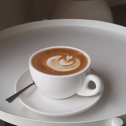 ลาเต้(ร้อน)