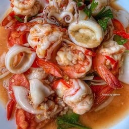 ยำวุ้นเส้นทะเล