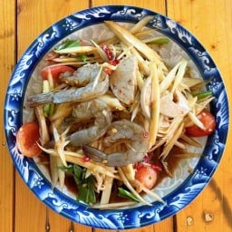ร้านเจ๊เดือน ตำแซ่บเลย!!