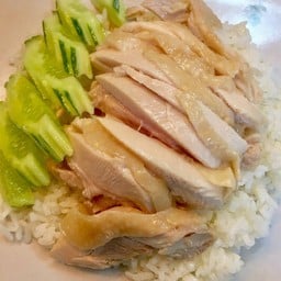 ข้าวมันไก่ต้ม